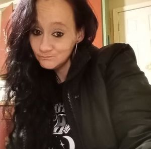 Meet your Posher, Aurora holly